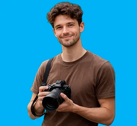 Alfonso Gómez, visual production specialist